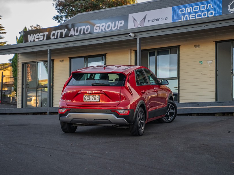 2023 Kia Niro 2