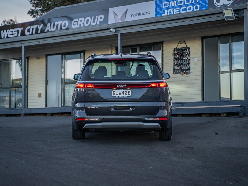 2024 Kia Carnival 4