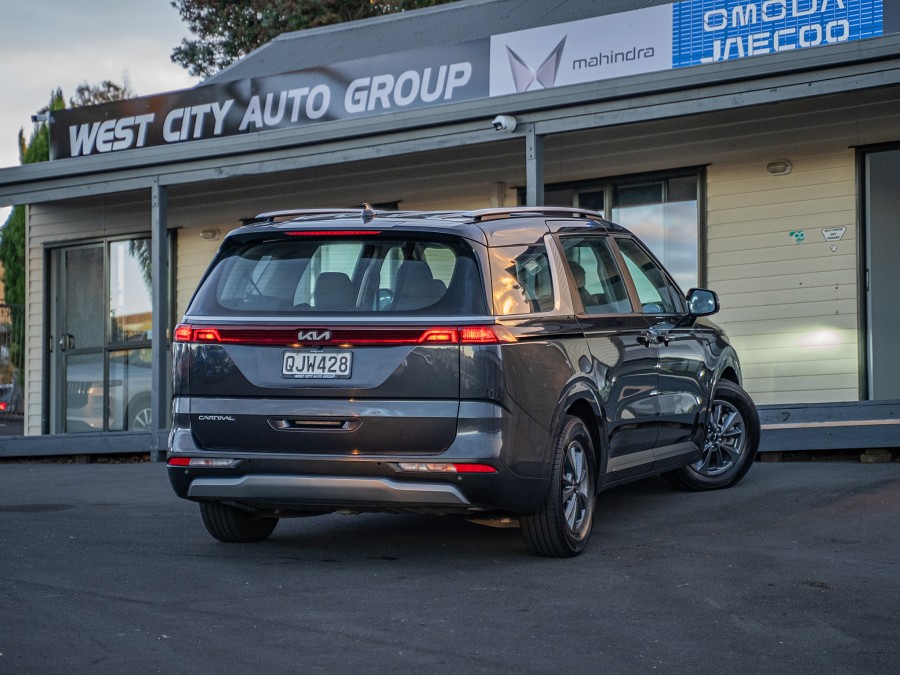 2024 Kia Carnival 2