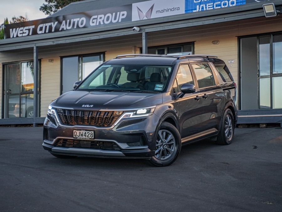 2024 Kia Carnival 1