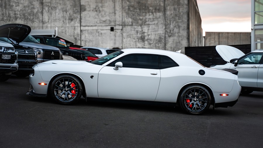 2015 Dodge Challenger 5