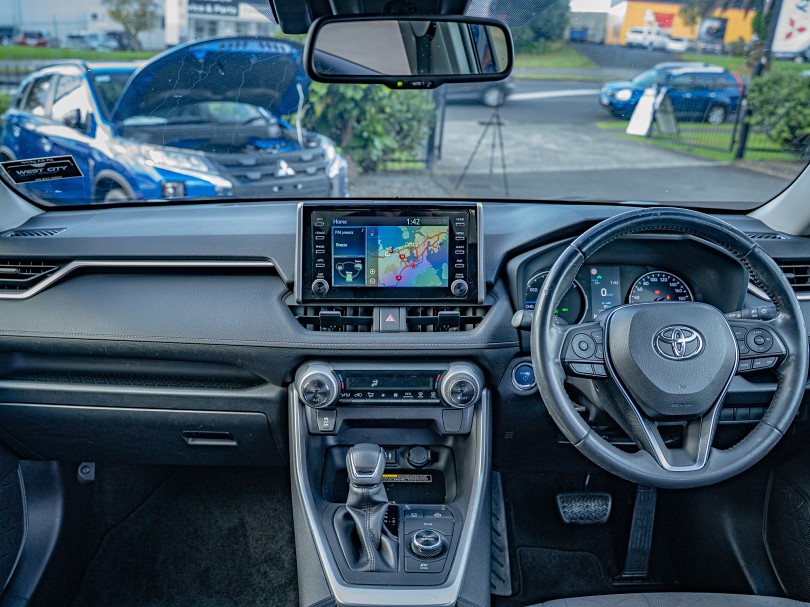 2019 Toyota RAV4 10