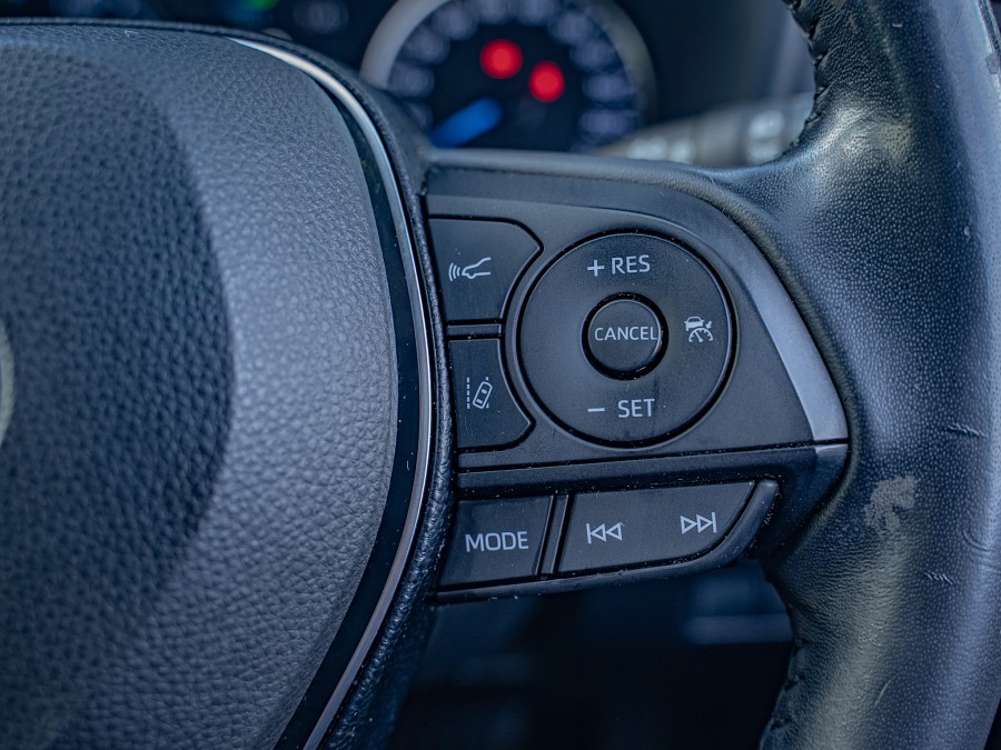 2019 Toyota RAV4 14