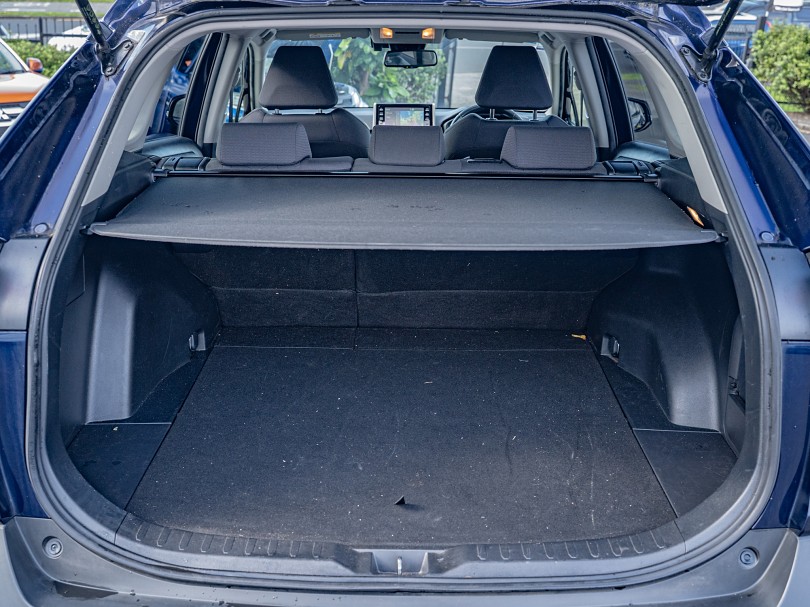 2019 Toyota RAV4 18
