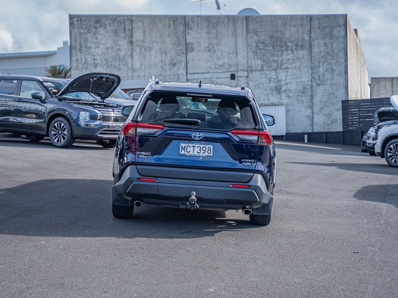 2019 Toyota RAV4 4