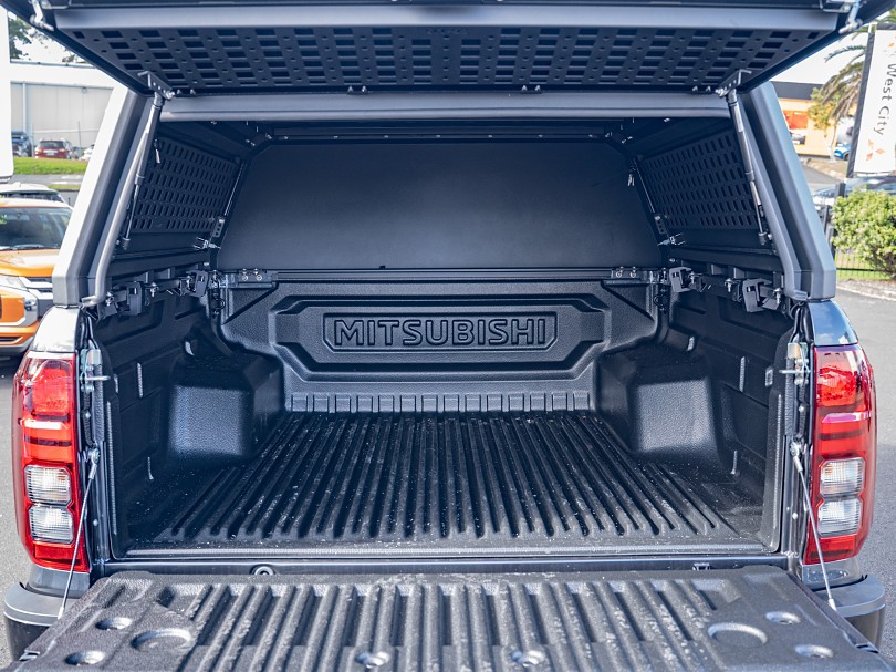 2026 Mitsubishi Triton 18