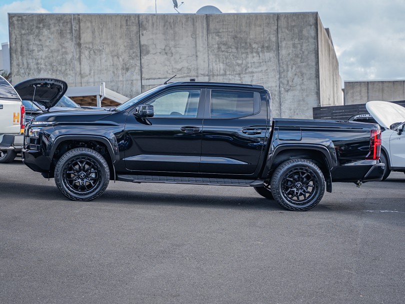 2026 Mitsubishi Triton 5