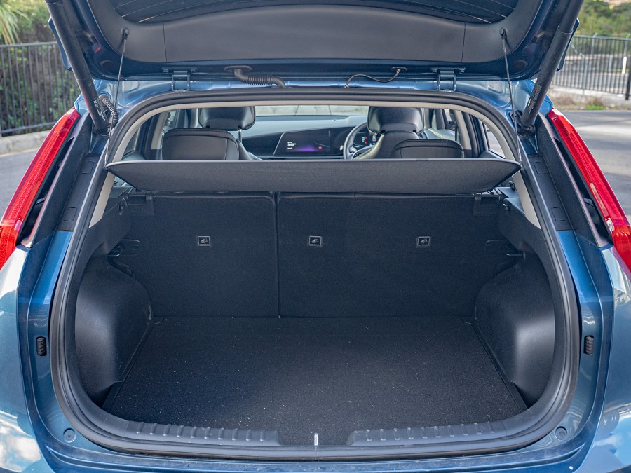 2024 Kia Niro 18
