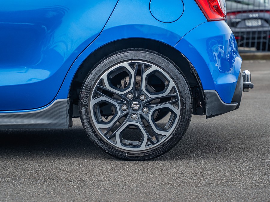2024 Suzuki Swift 7