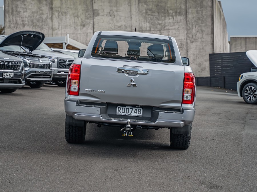 2026 Mitsubishi Triton 4