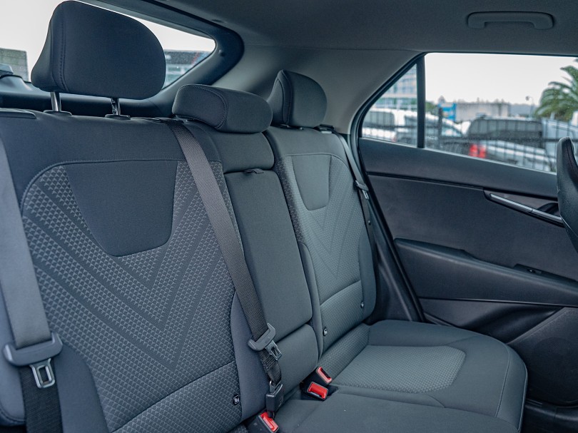 2023 Kia Niro 17