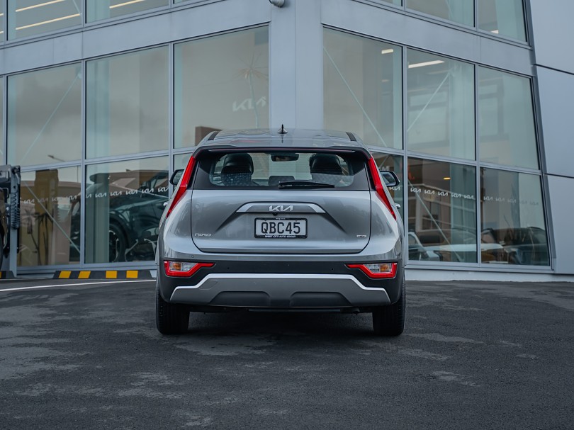 2023 Kia Niro 4
