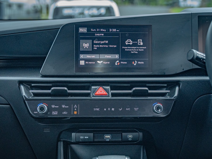 2023 Kia Niro 15