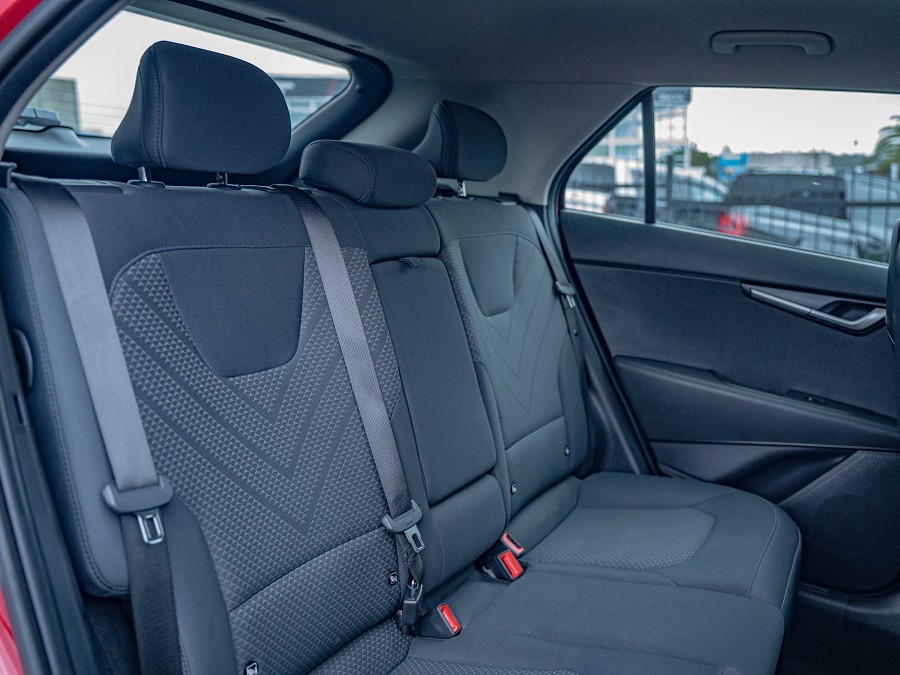 2023 Kia Niro 17