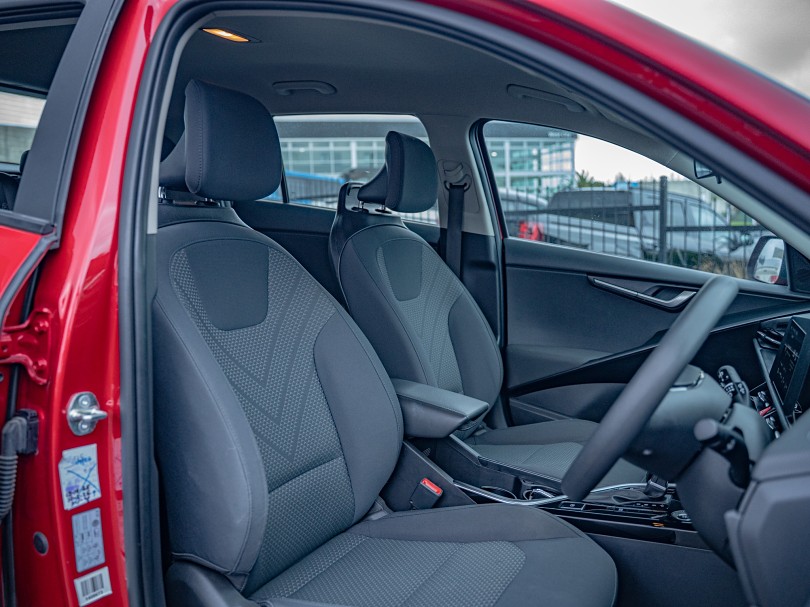 2023 Kia Niro 8