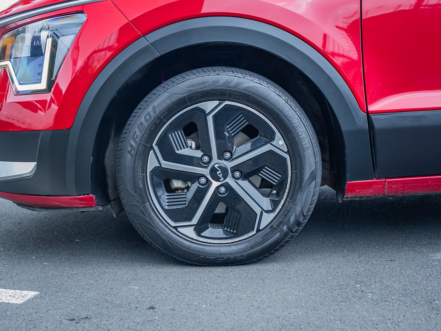 2023 Kia Niro 6