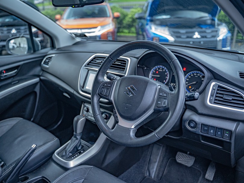 2021 Suzuki S-Cross 9