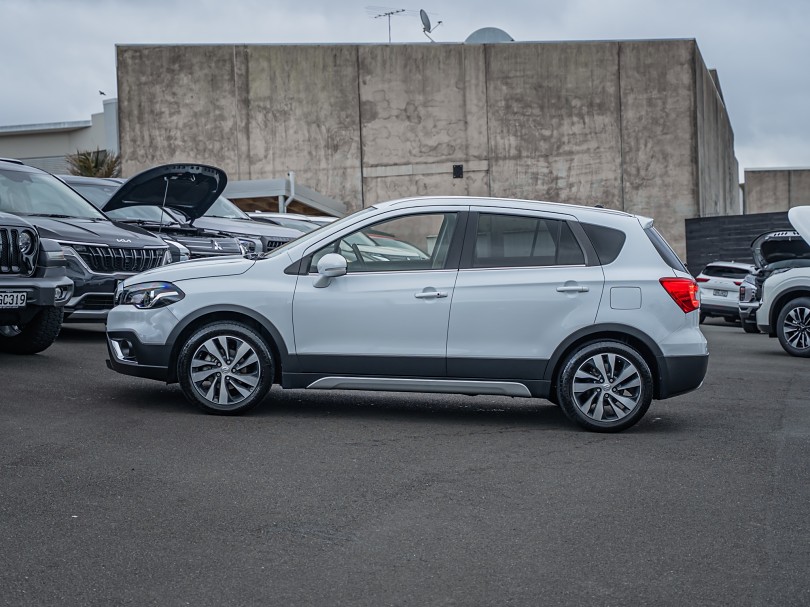 2021 Suzuki S-Cross 5