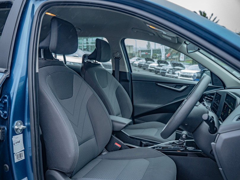 2023 Kia Niro 8