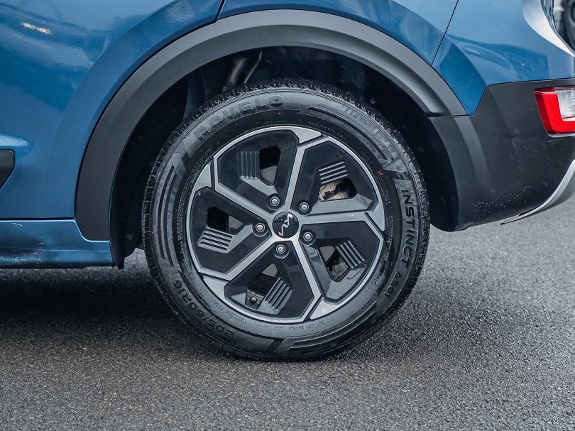 2023 Kia Niro 7