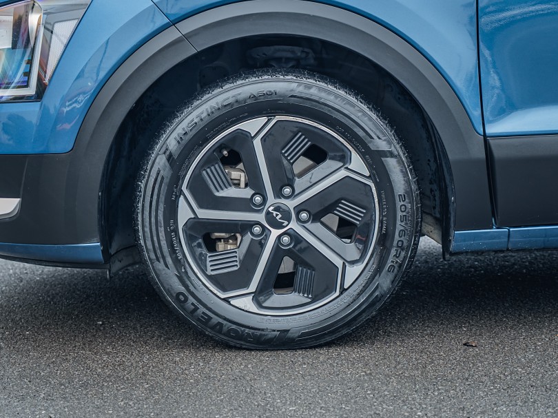 2023 Kia Niro 6
