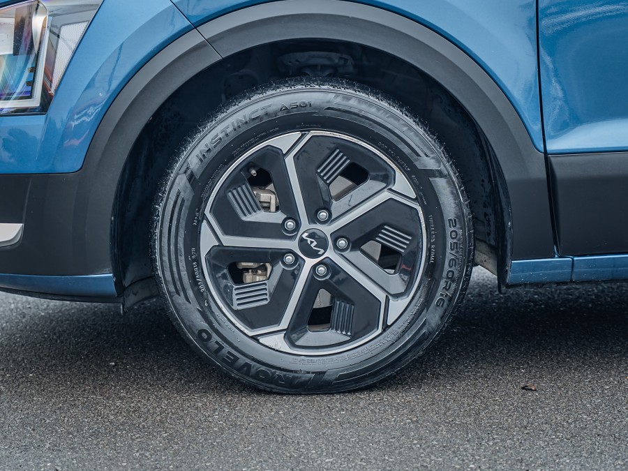 2023 Kia Niro 6