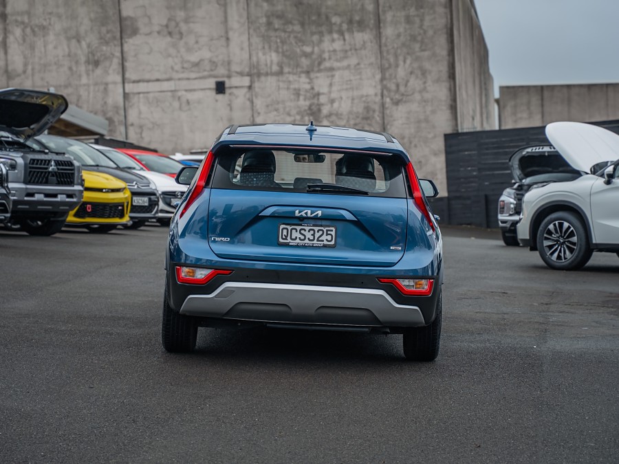 2023 Kia Niro 4