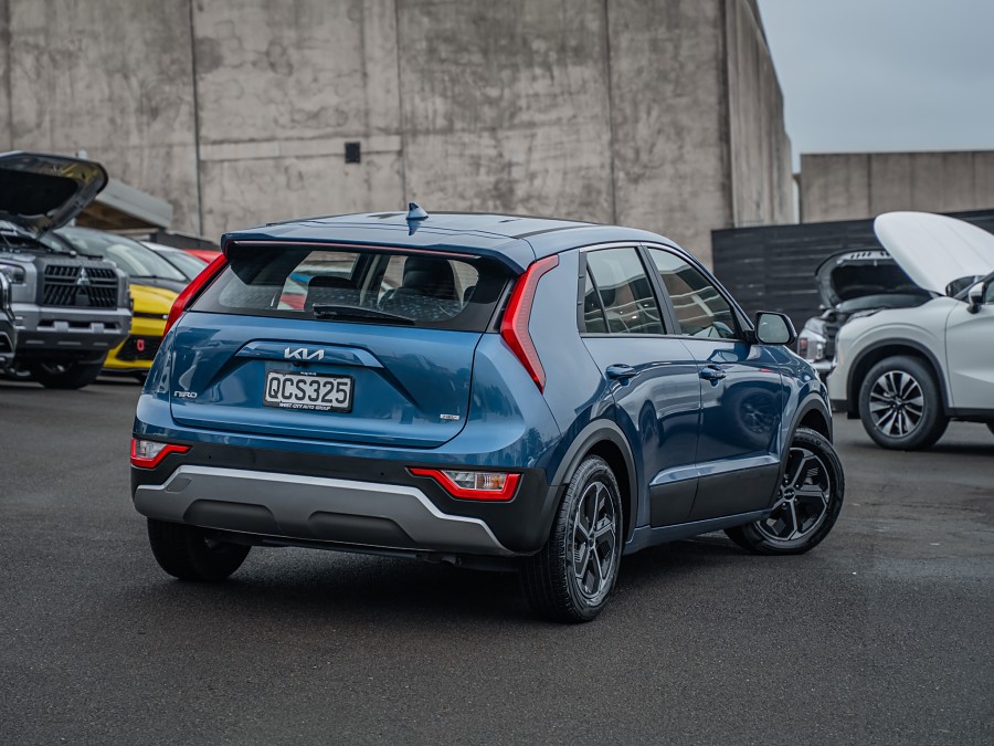 2023 Kia Niro 2