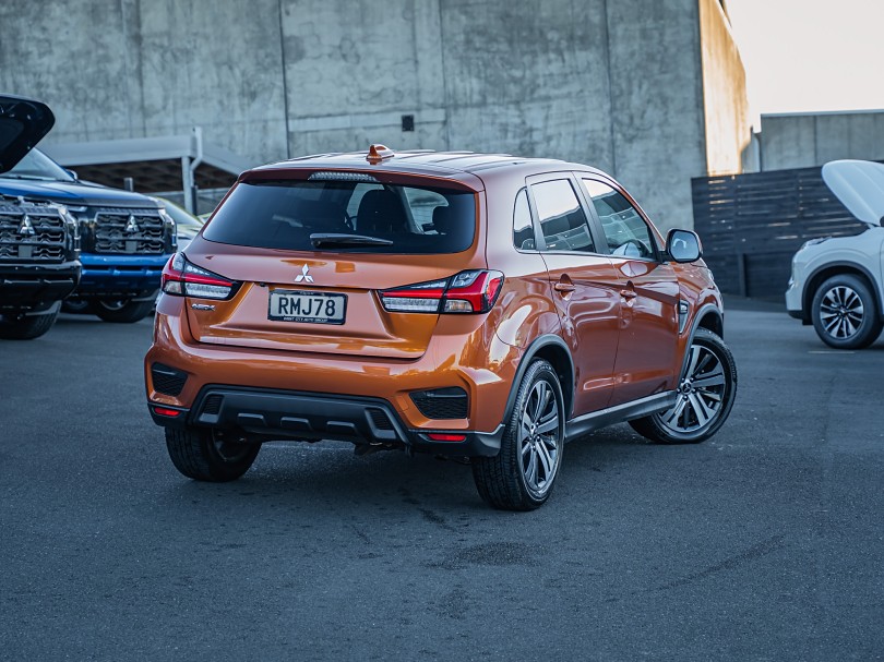 2025 Mitsubishi ASX 2