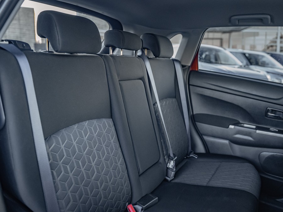 2025 Mitsubishi ASX 17