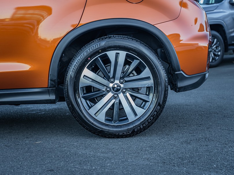 2025 Mitsubishi ASX 7