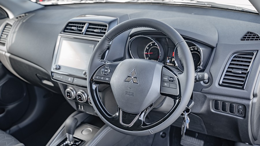 2025 Mitsubishi ASX 9