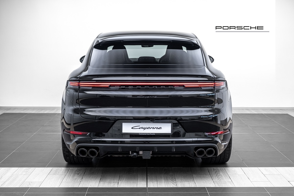 Porsche Cayenne E-HYBRID COUPE BLACK EDITION