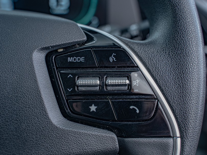 2023 Kia Niro 14