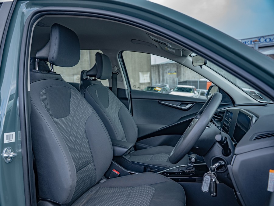2023 Kia Niro 8