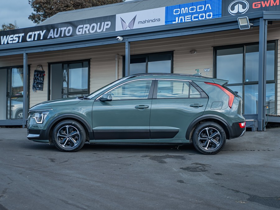 2023 Kia Niro 5