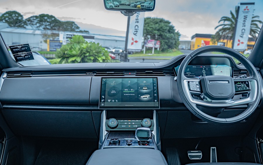 2023 Land Rover Range Rover 10