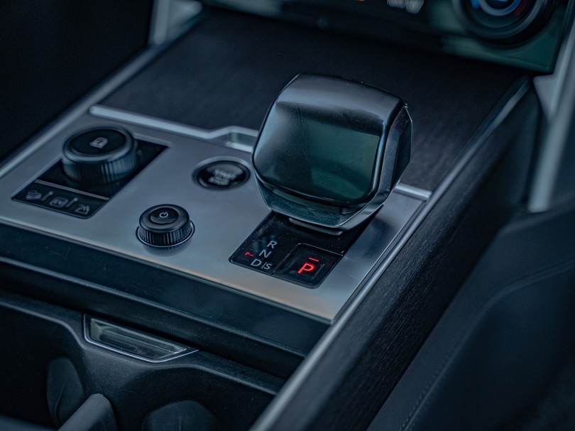 2023 Land Rover Range Rover 15