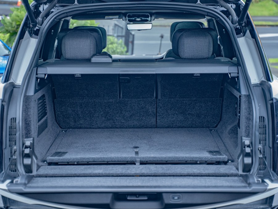 2023 Land Rover Range Rover 18