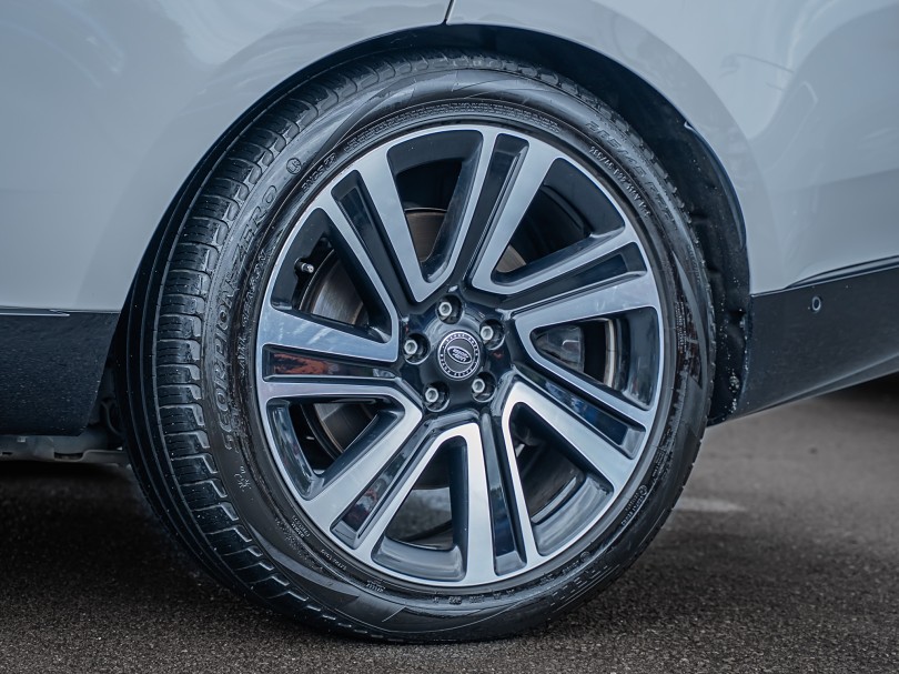 2023 Land Rover Range Rover 7