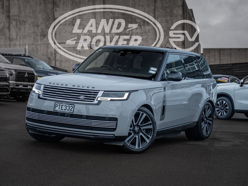 2023 Land Rover Range Rover 1