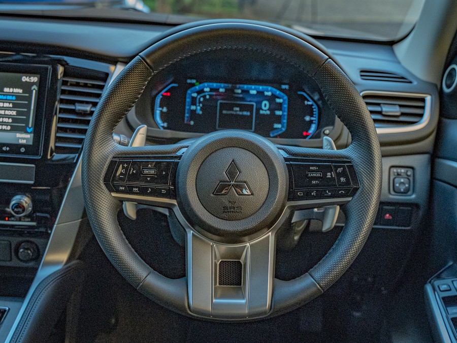 2024 Mitsubishi Pajero Sport 11