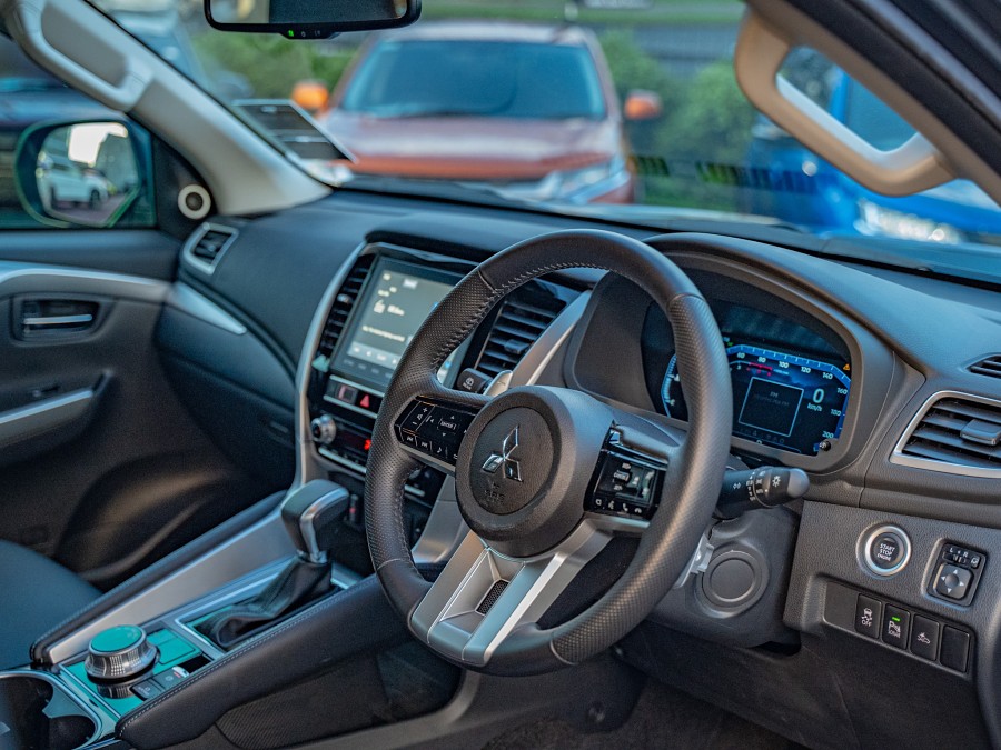 2024 Mitsubishi Pajero Sport 9