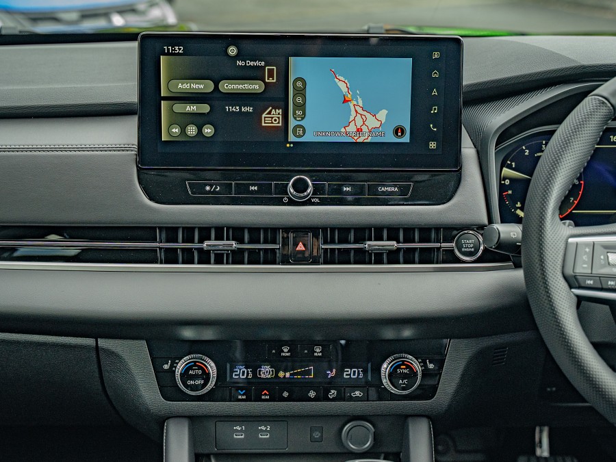 2026 Mitsubishi Outlander 15