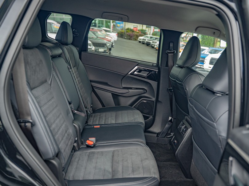2026 Mitsubishi Outlander 17