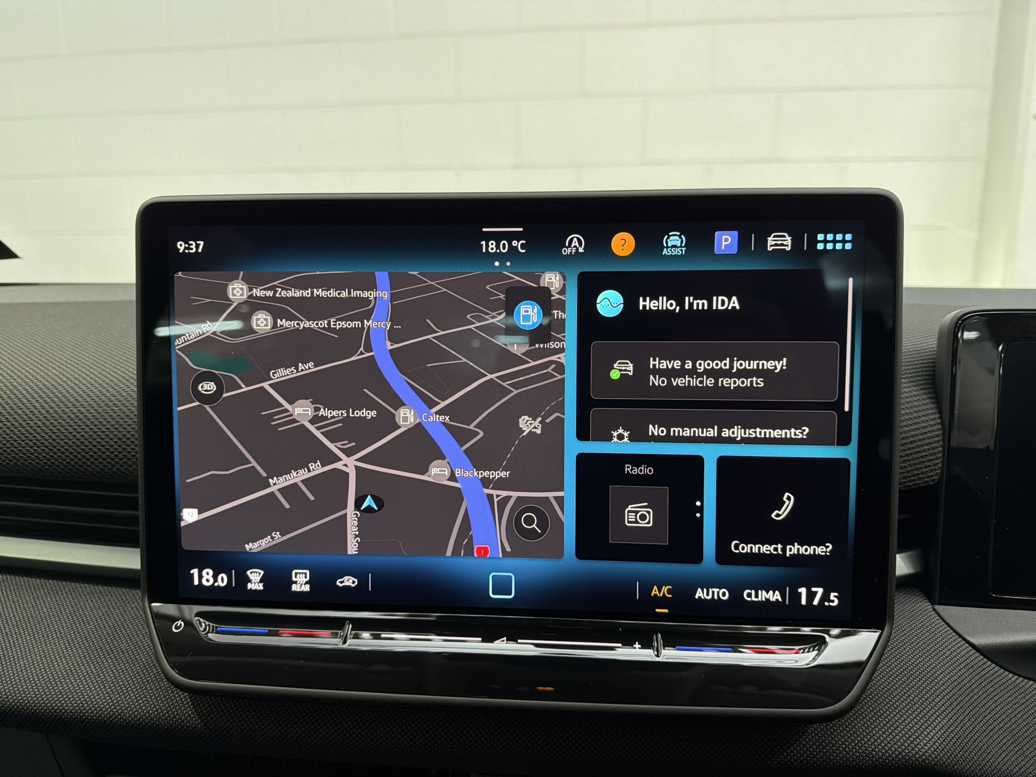 Volkswagen T-Roc Hybrid | Life