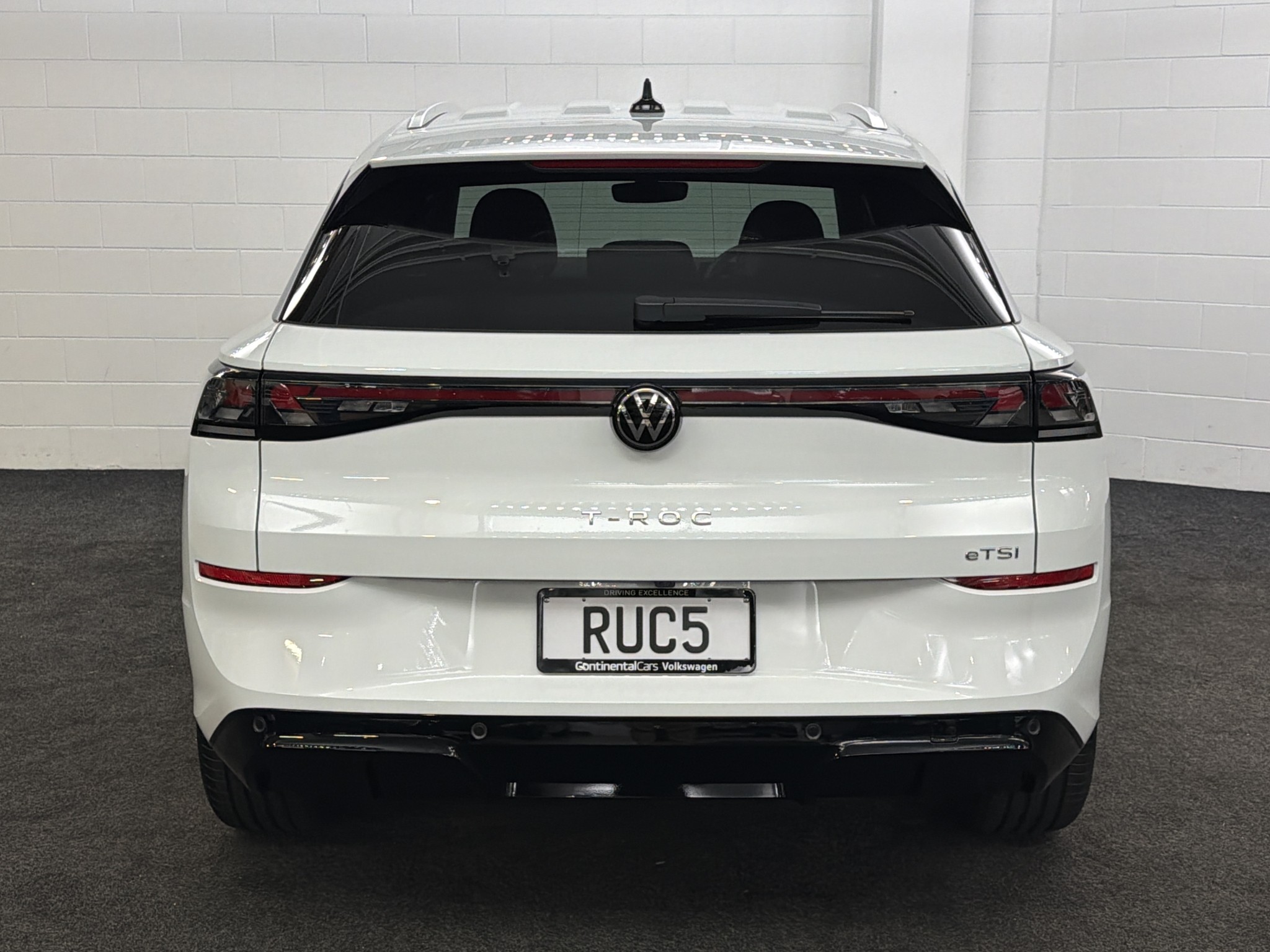 Volkswagen T-Roc HYBRID | R-LINE