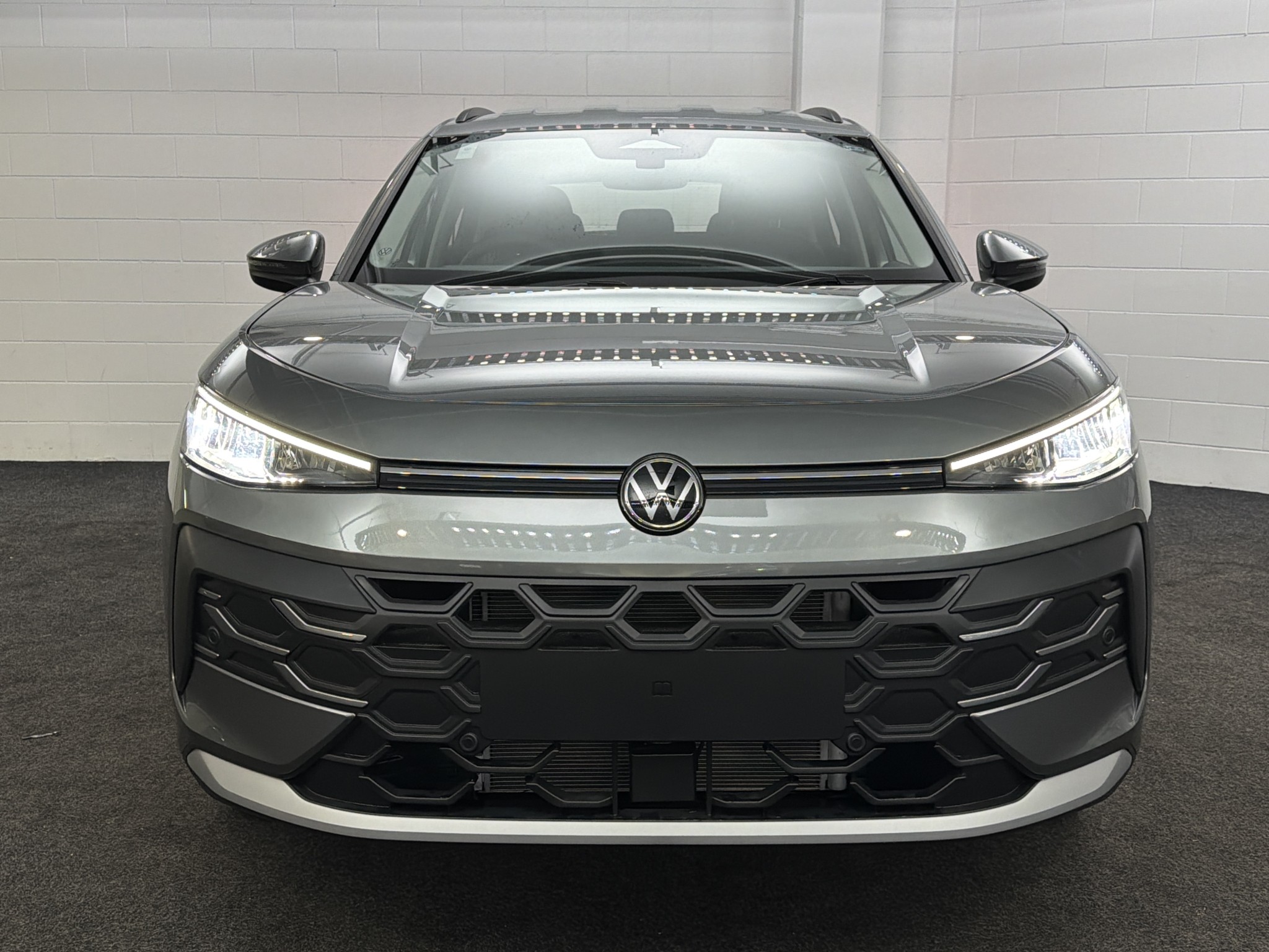 Volkswagen T-Roc Hybrid | Life