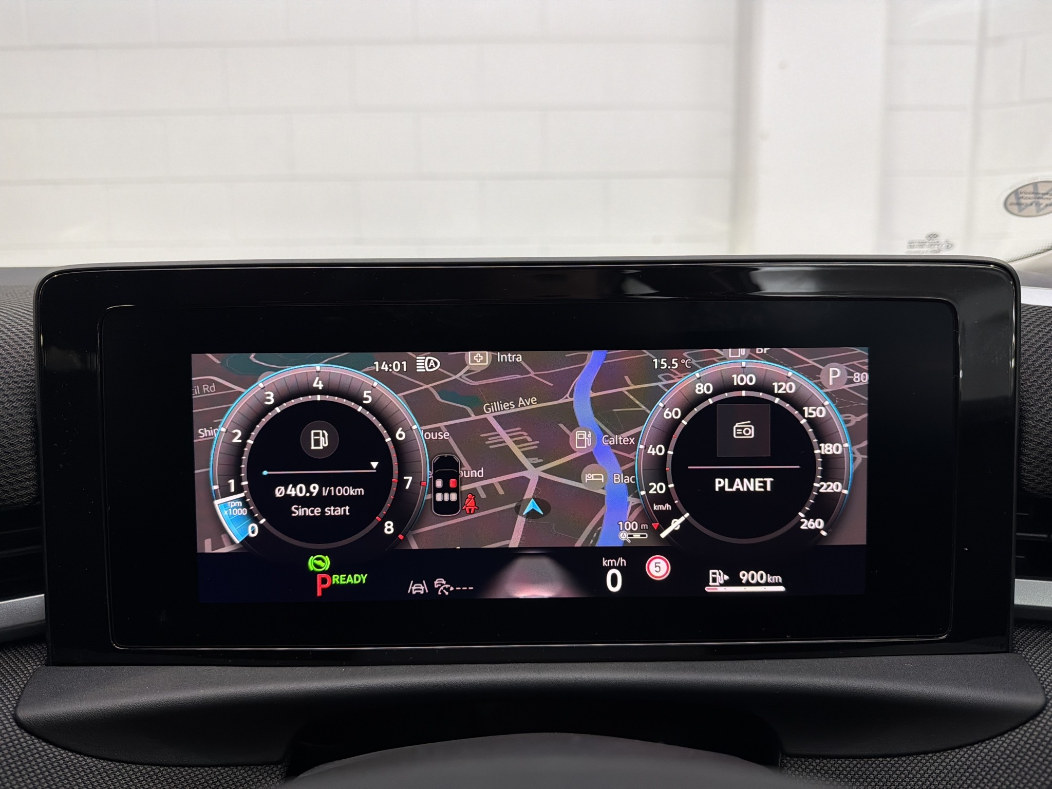Volkswagen T-Roc Hybrid | Life