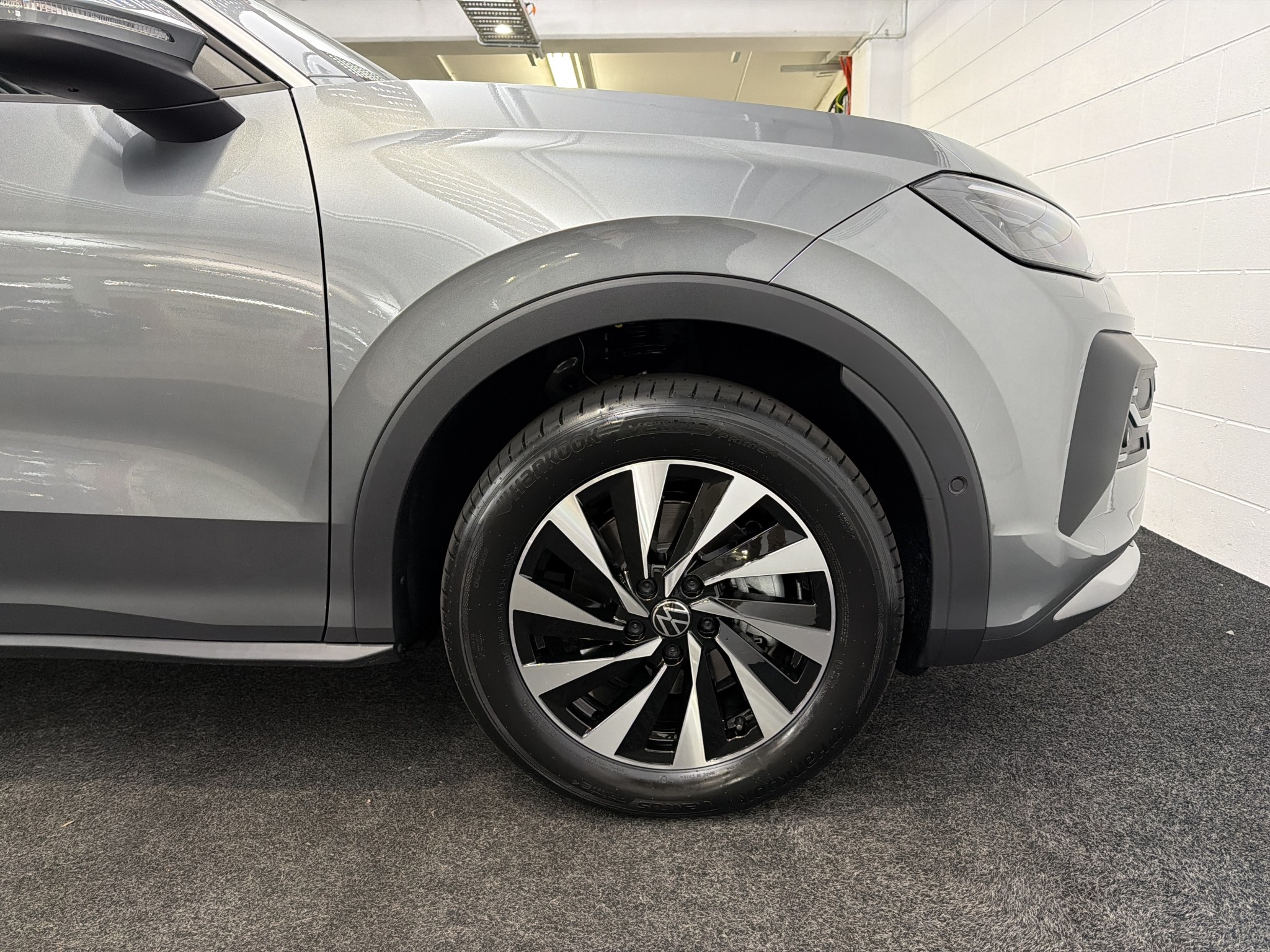 Volkswagen T-Roc Hybrid | Life
